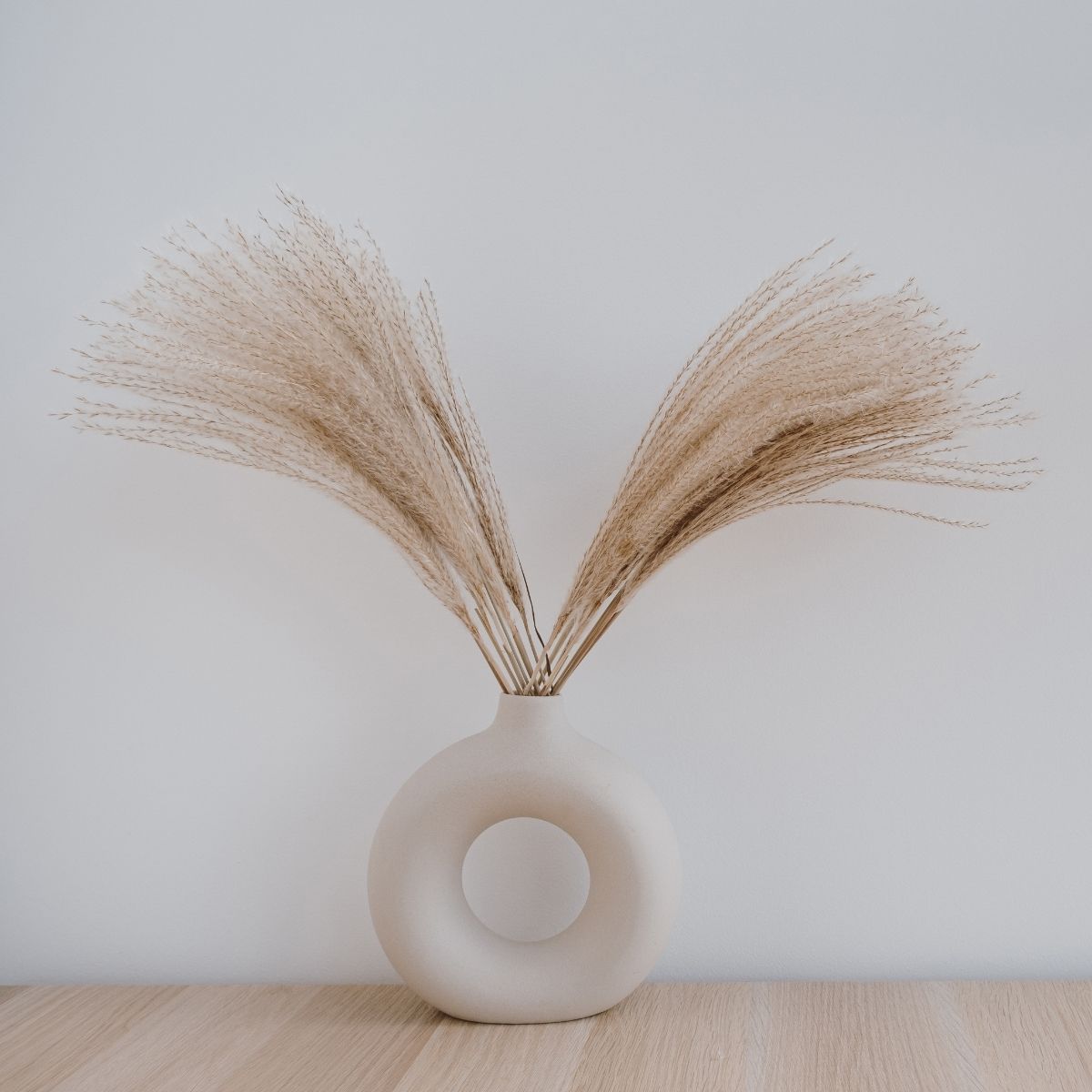 Pampas Grass in Decorative Vase